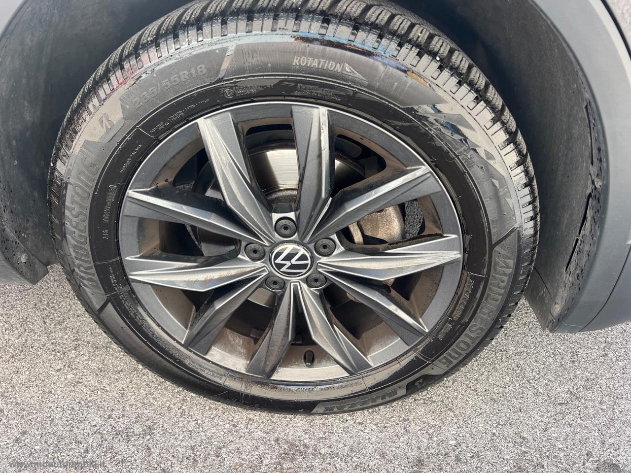 VOLKSWAGEN Tiguan Allsp. 2.0 TDI DSG Elegance 7 POSTI VIRTUAL IVA ESPOSTA