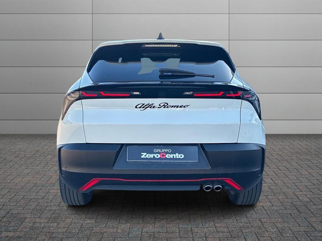 Alfa Romeo Junior 1.2 ibrida Speciale 145cv edct6
