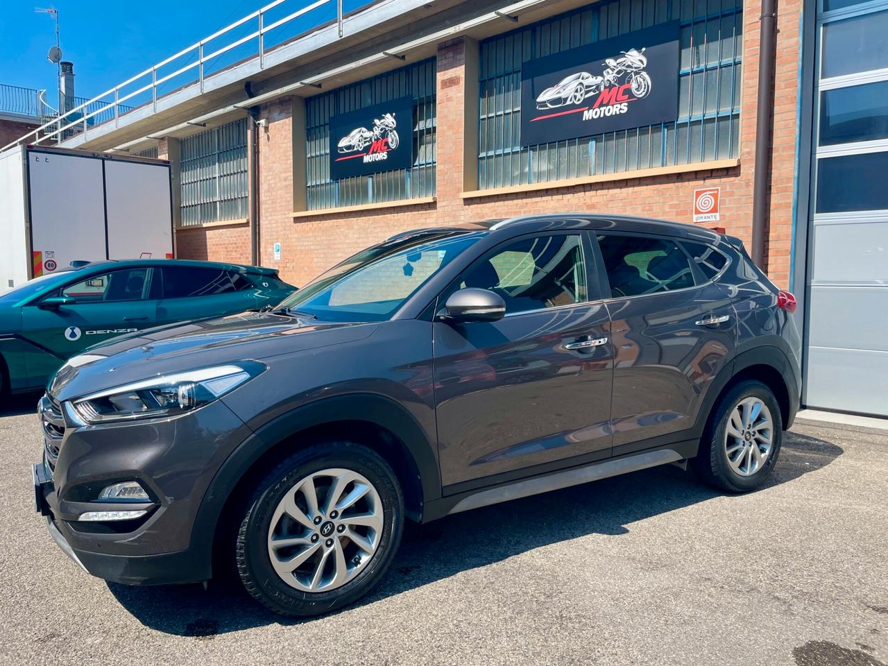 Hyundai Tucson 1.7 CRDi 115CV Top di Gamma-Tagliandi Certificati Hyundai- Unico Proprietario
