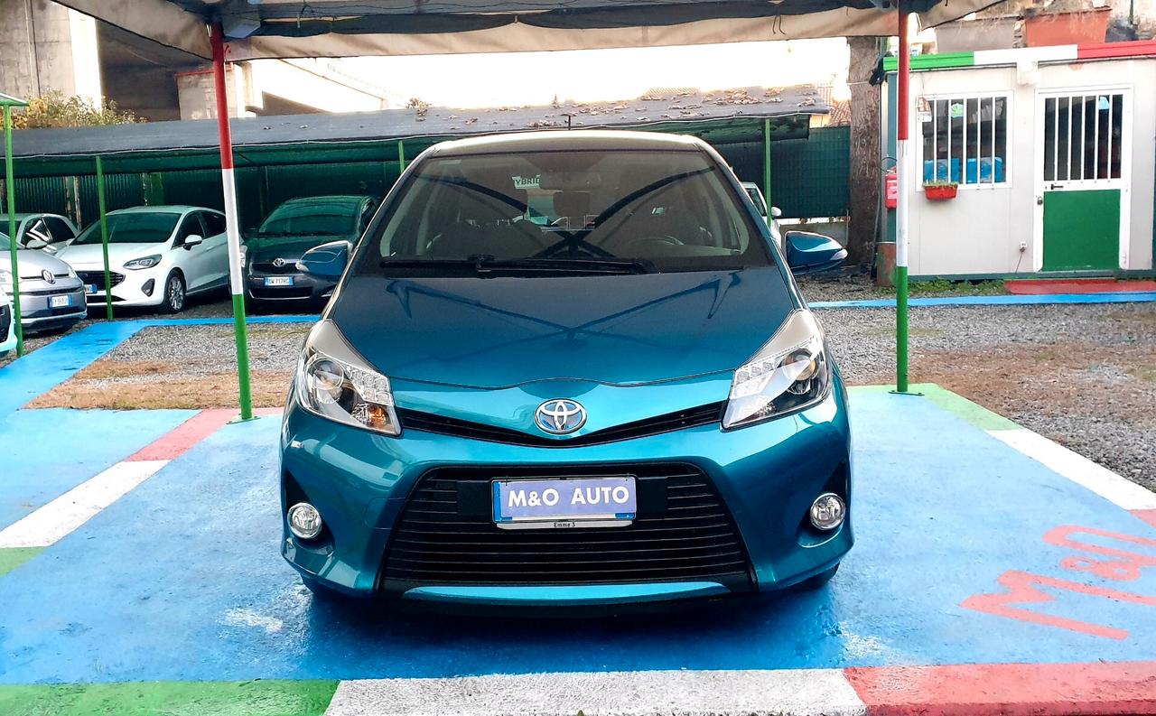 TOYOTA YARIS 1.5 BENZINA/IBRIDA FULL OPTIONAL KM 71 MILA