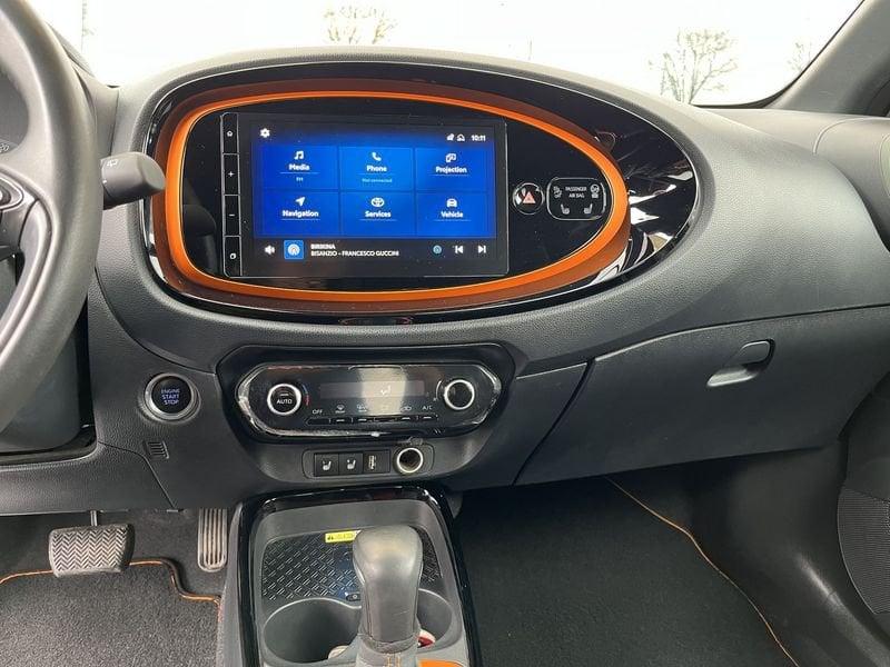 Toyota Aygo Connect 1.0 VVT-i 72 CV 5 porte x-clusiv