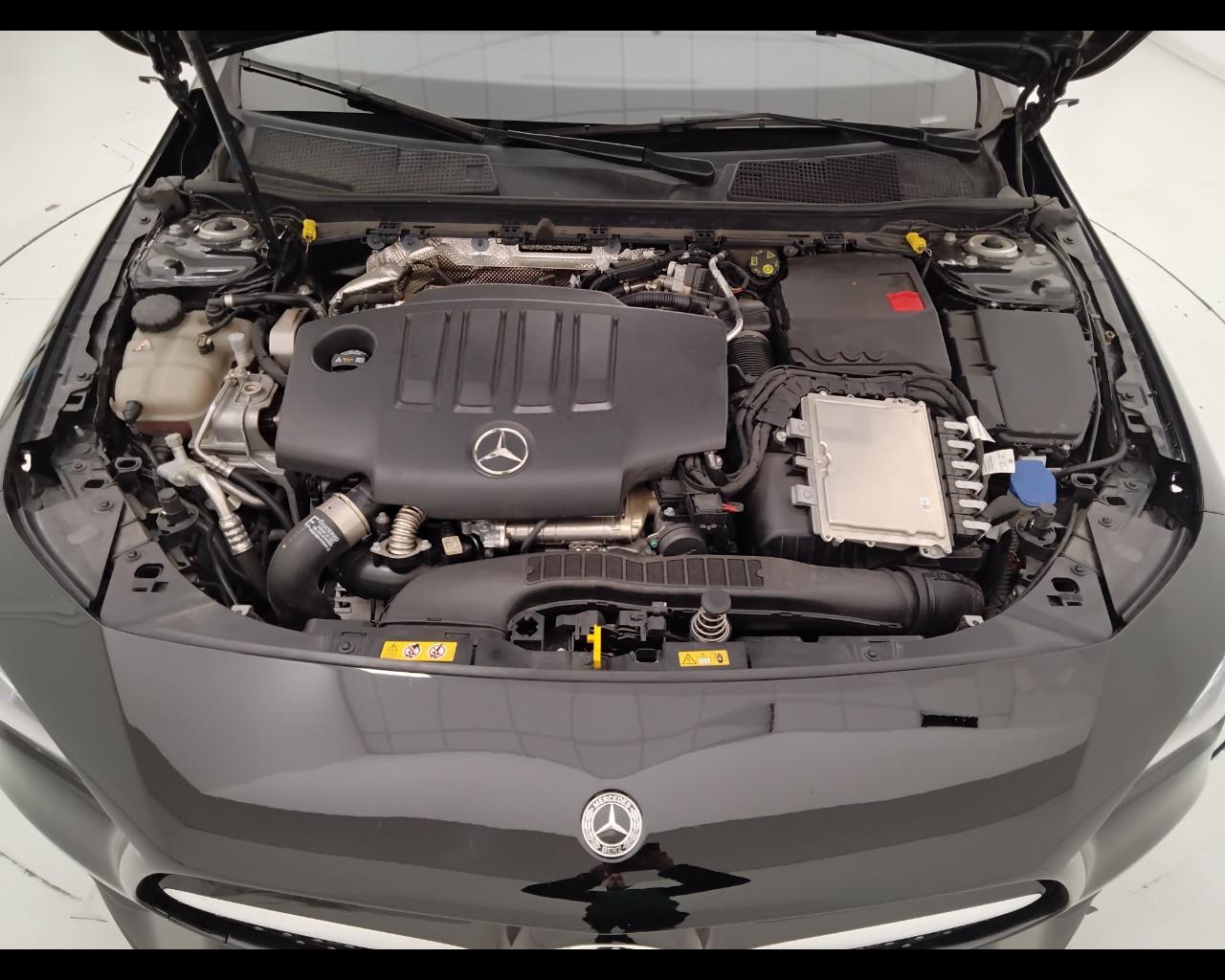 Mercedes-Benz CLA Sh.Brake - X118 - CLA Shooting Brake 200 d Premium auto