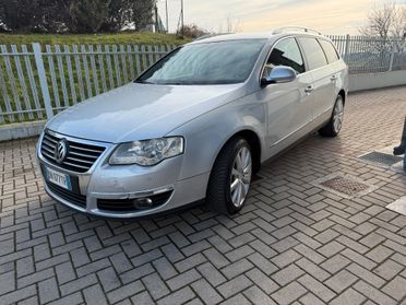 Volkswagen Passat 2.0 TDI DPF Var. Highline MOTORE NUOVO
