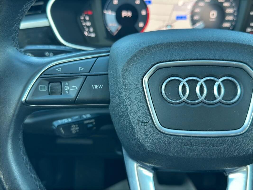 Audi Q3 35 2.0 tdi Business Advanced AUTOM E TELECAM 360