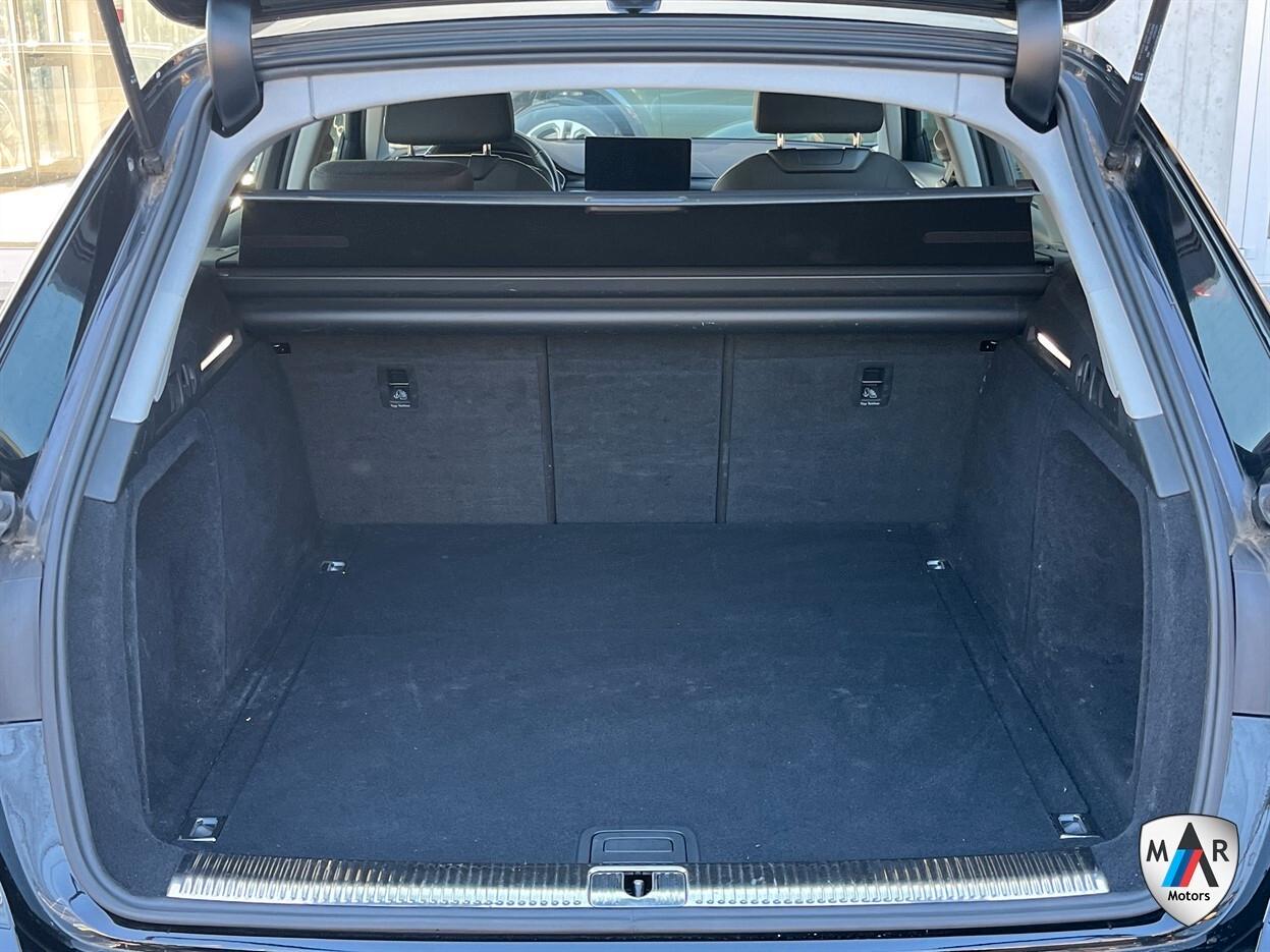 Audi A4 30 TDI/136 CV S tronic Business Advanced