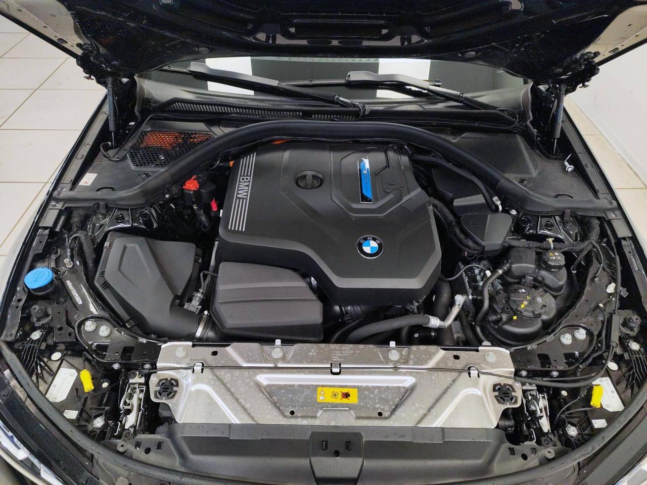 BMW Serie 3 320e Touring MSport