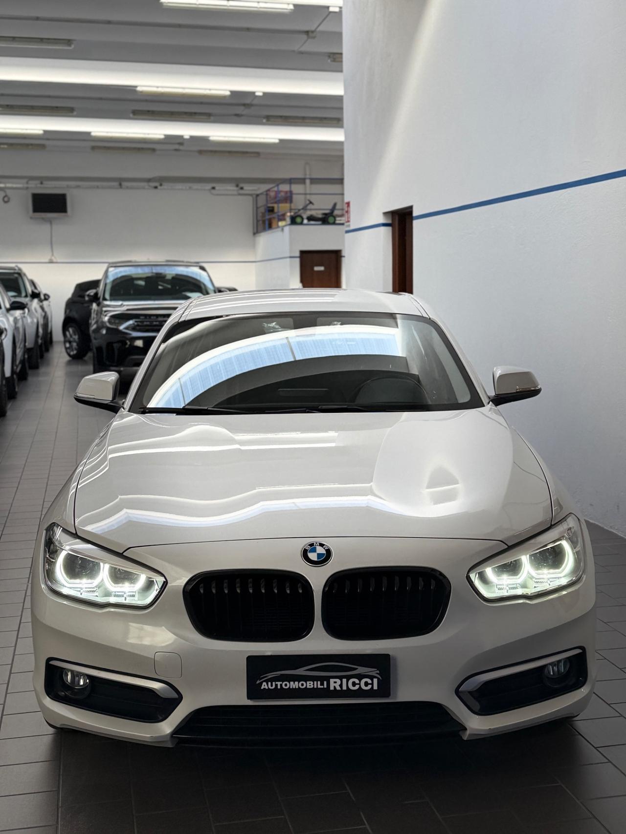 Bmw 116d 5p. Urban 116cv