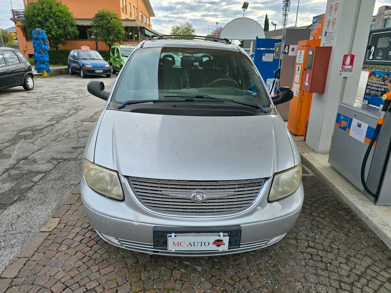 Chrysler Voyager 2.5 CRD cat SE con 342.000km