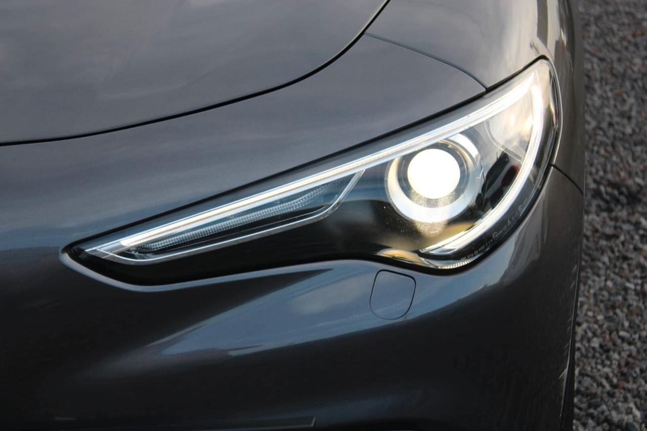 Alfa Romeo Stelvio Tua A SOLI 280€ al mese Anticipo Zero