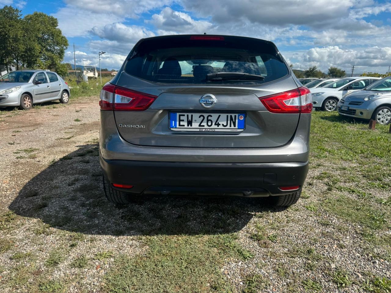 Nissan Qashqai 1.2 Benz 2014 SOLAMENTE 98.000 KM