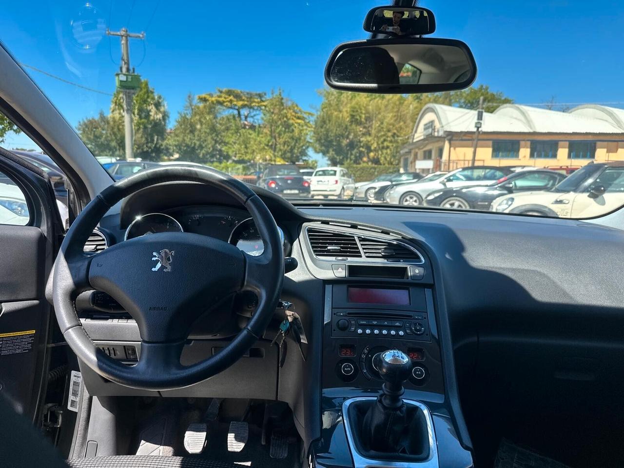 Peugeot 5008 1.6 HDi 112CV Tecno