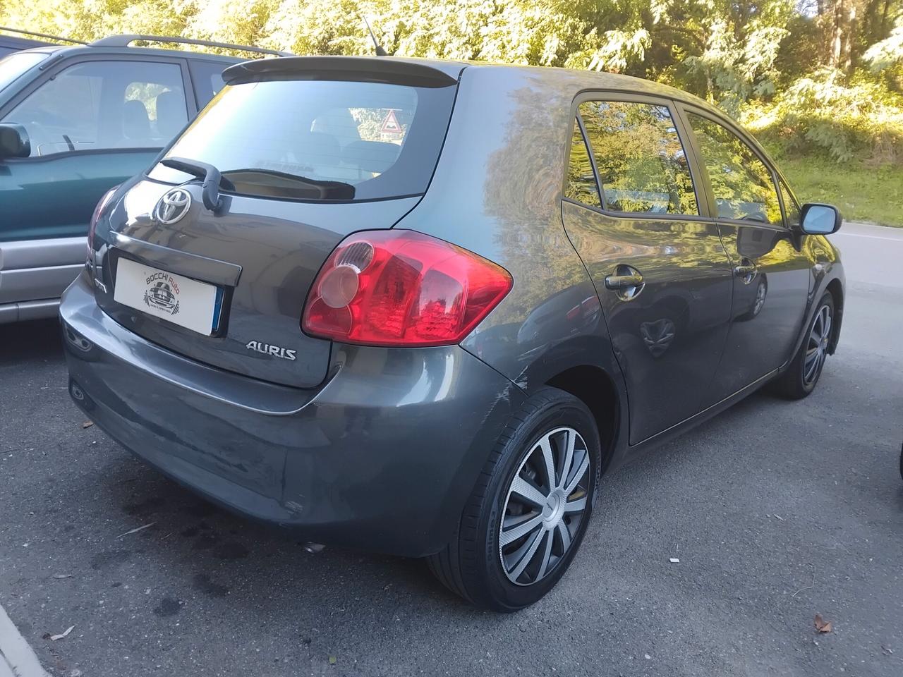 Toyota Auris 1.4 D-4D 5 porte Sol