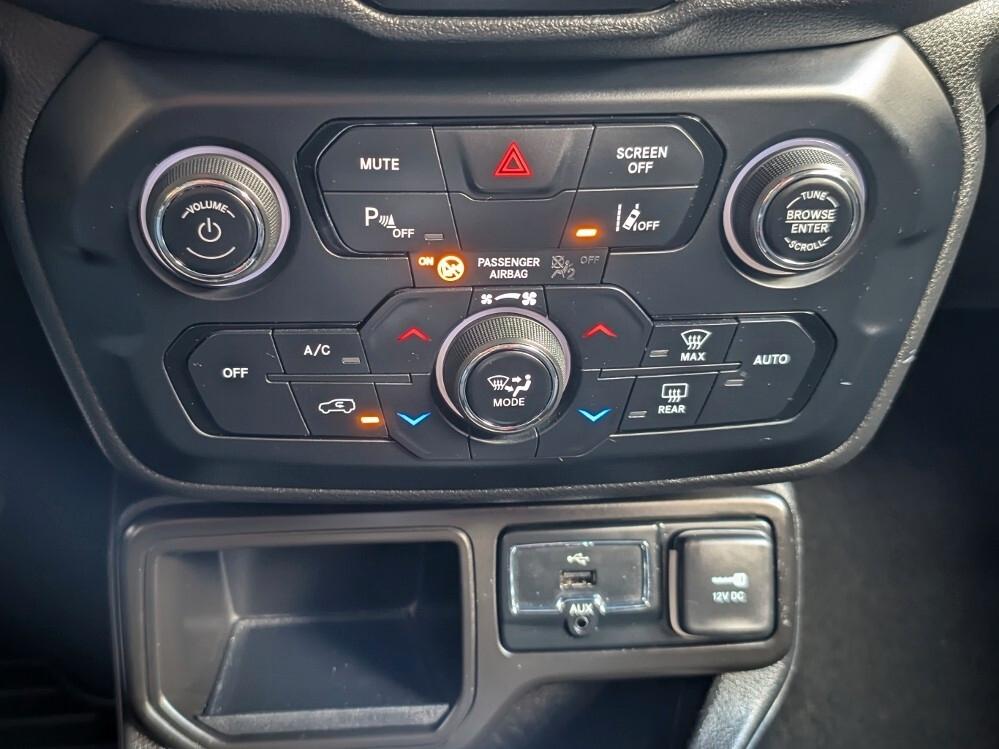 Jeep Renegade 1.0 120CV MODELLO NIGHT EAGLE