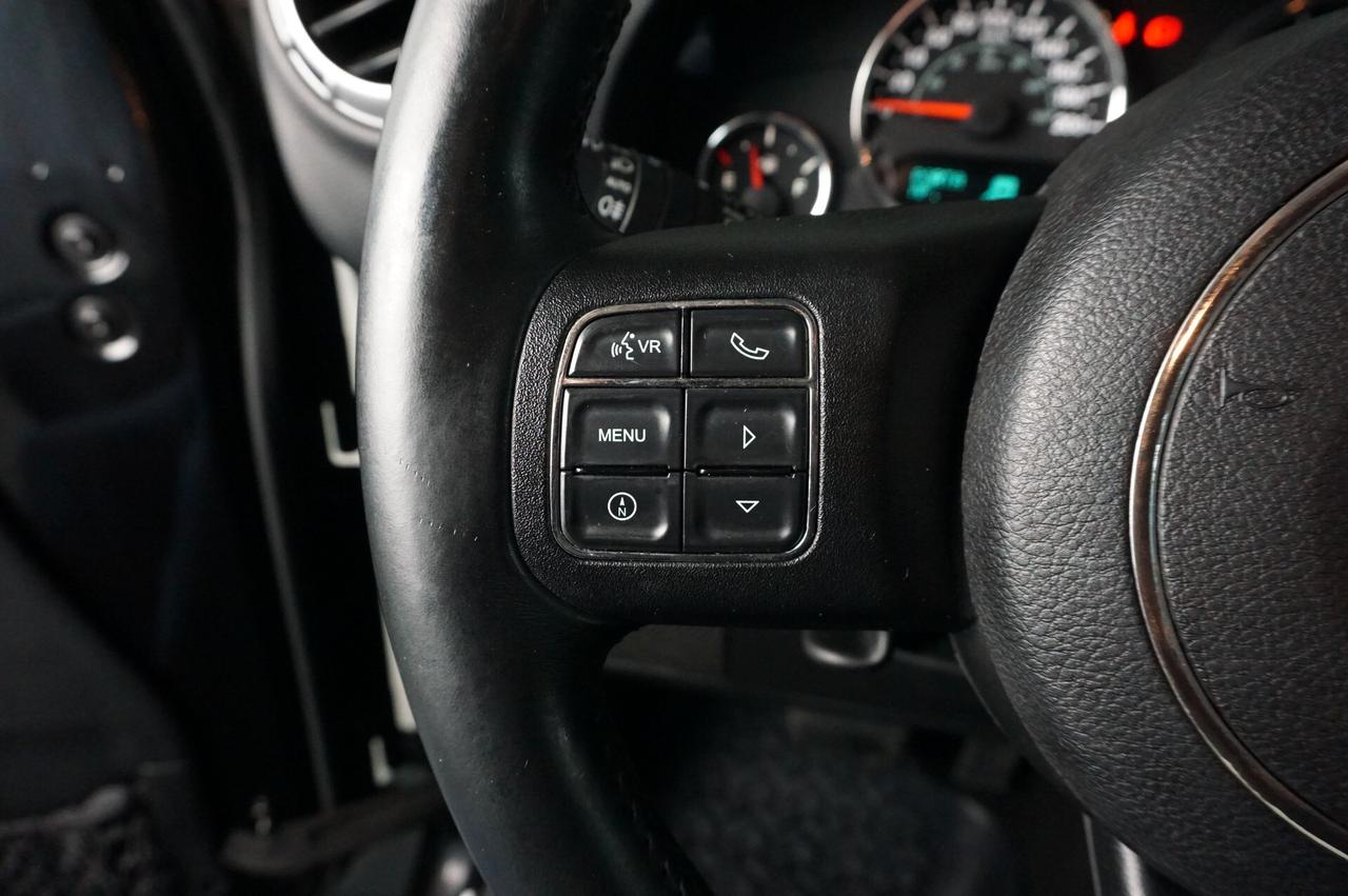 Jeep Wrangler 2.8 CRD DPF Sahara Auto