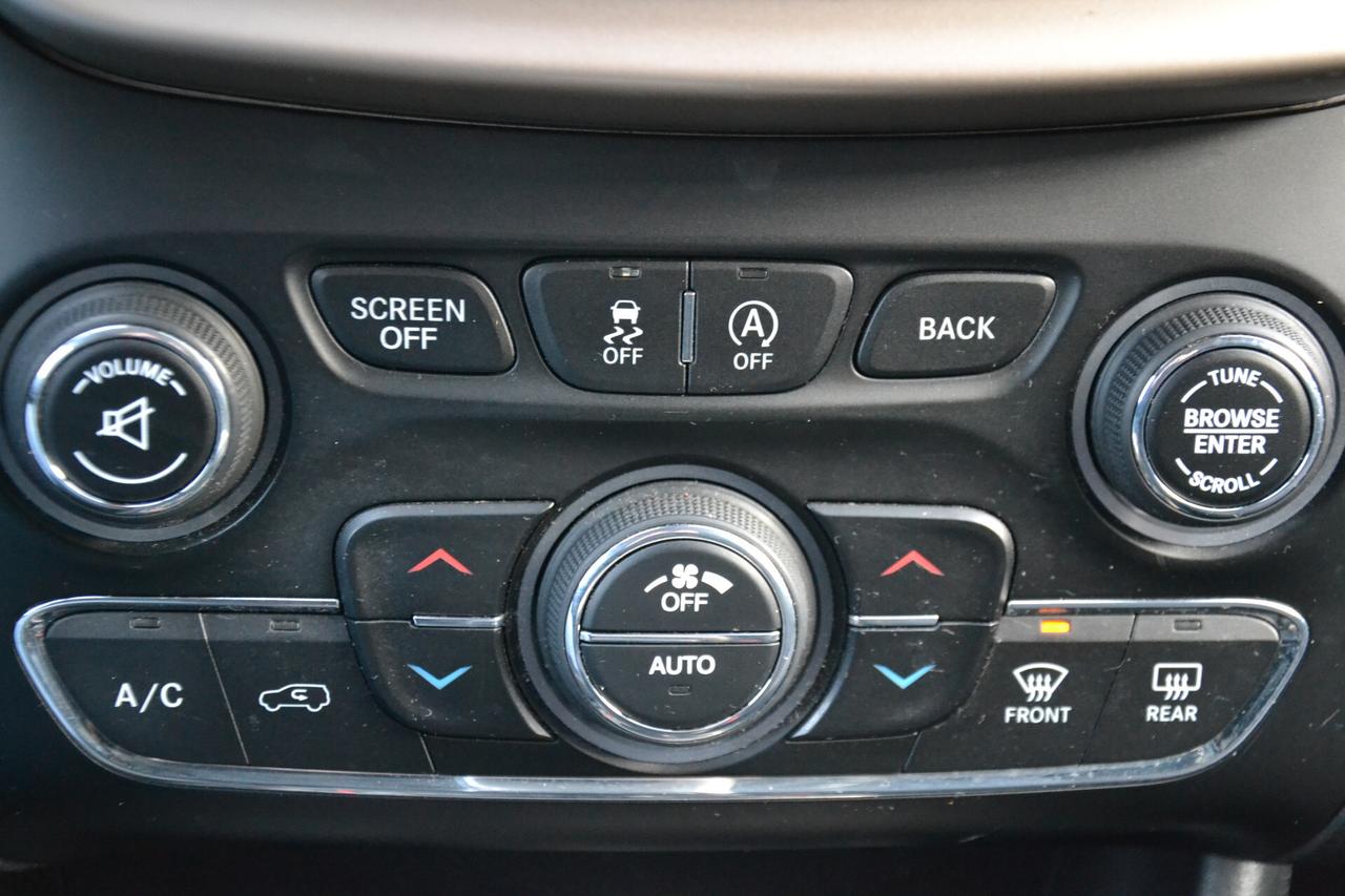 Jeep Cherokee 2.0 Mjt 170CV 4WD AUTOM.+ NAVI+PDC+LED+TEL+PRIVACY