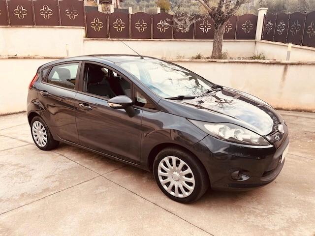 Ford Fiesta 1.4 TDCI 68 CV UNIPRO' CLIMATIZZATORE