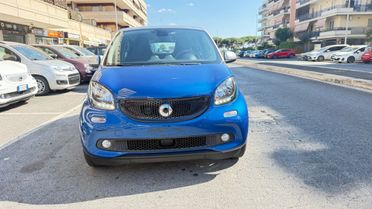Smart ForFour 70 1.0 Passion LED PDC BLUETOOTH CERCHI 15 BRACCIOLO SEDILI RISCALDATI