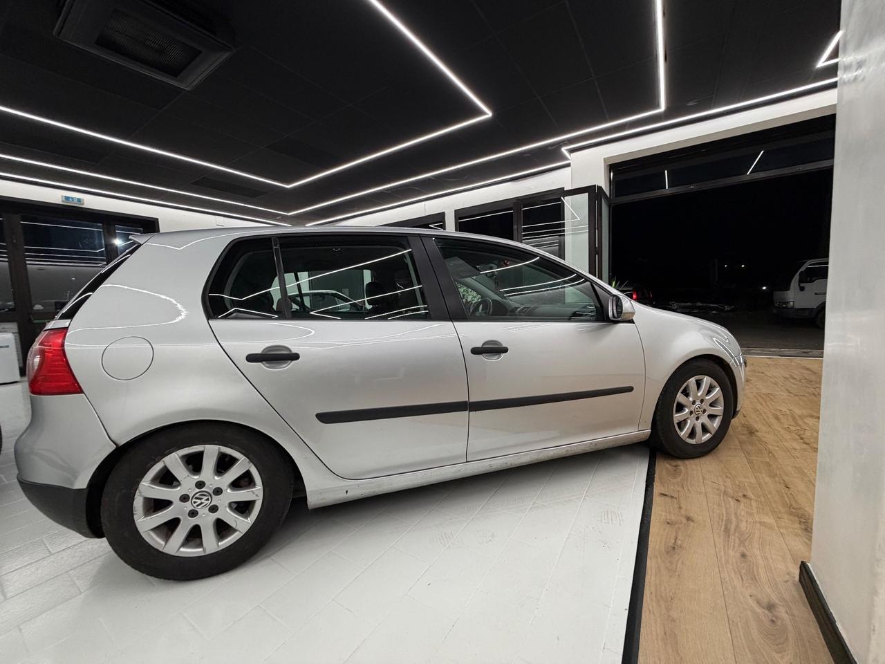 Volkswagen Golf 1.9 TDI 5p. Comfortline