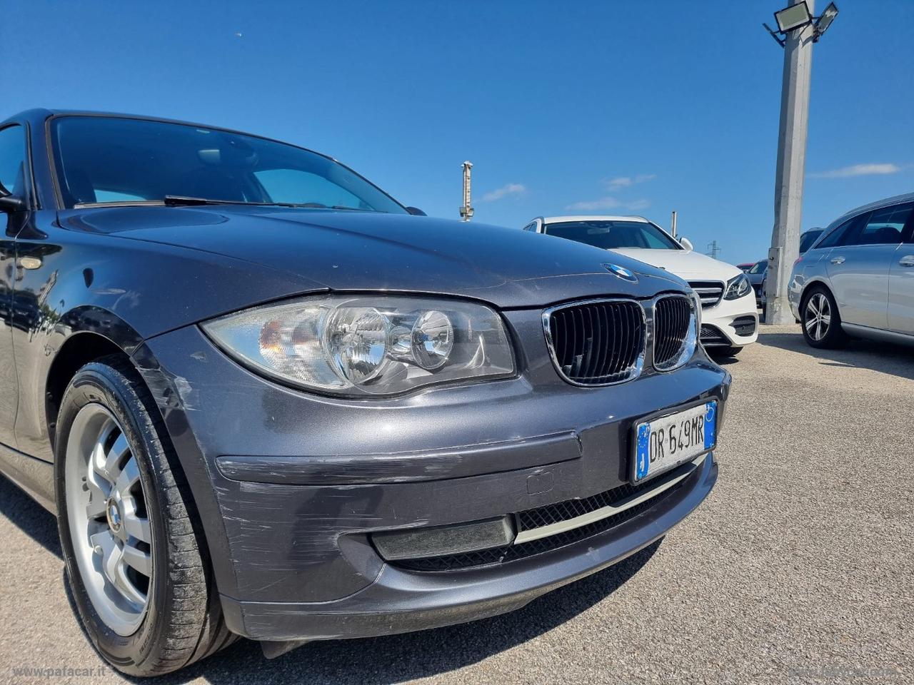 BMW 120i 3p. Futura