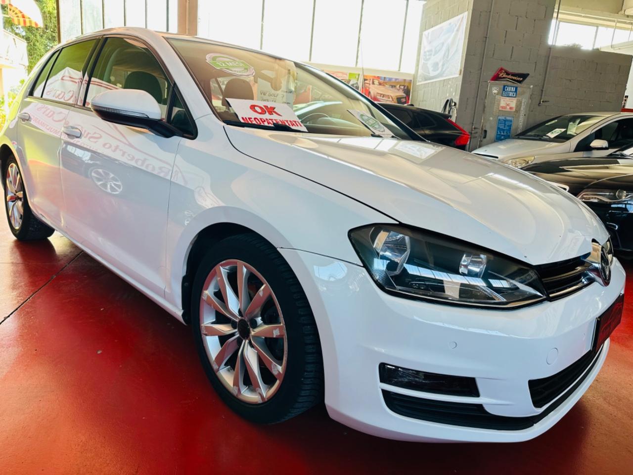 Volkswagen Golf 1.6 TDI 5p. Highline BlueMotion Technology