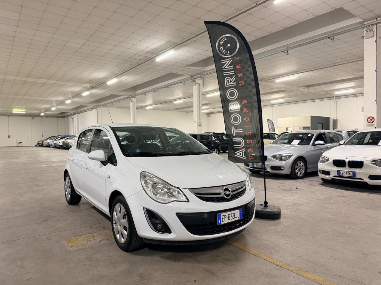 Opel Corsa 1.2 5 porte Elective