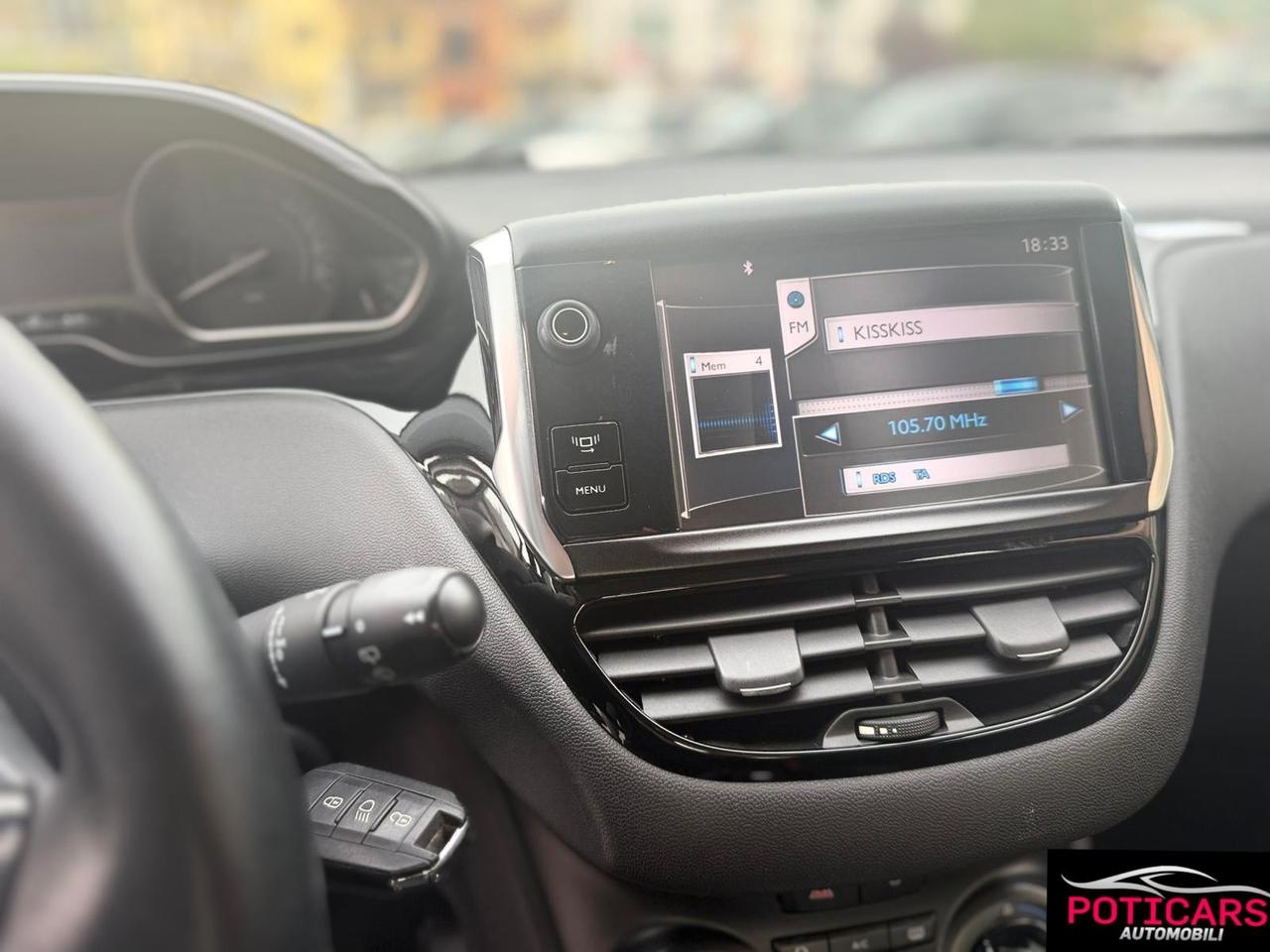 Peugeot 208 1.4 HDi 68 CV 5 porte Active Automatica