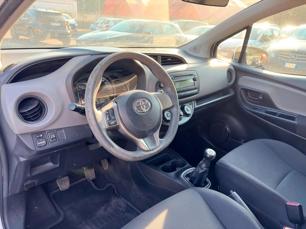 Toyota Yaris 1.0 5 porte Lounge