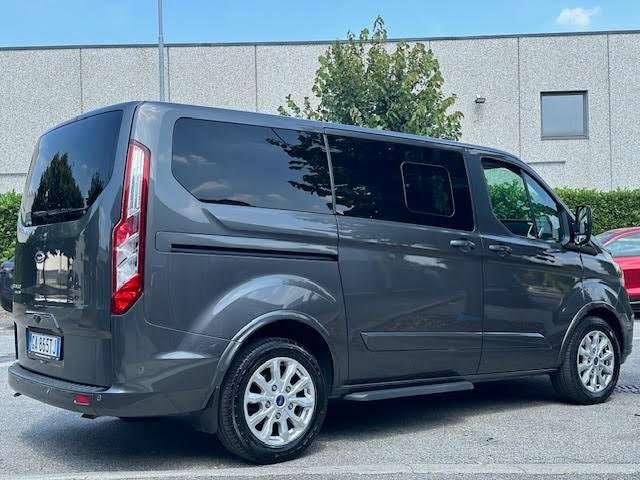 Ford Tourneo Custom 320 L1 H1 Titanium 2.0TDCi 185 Cv Auto 8 POSTI IVA