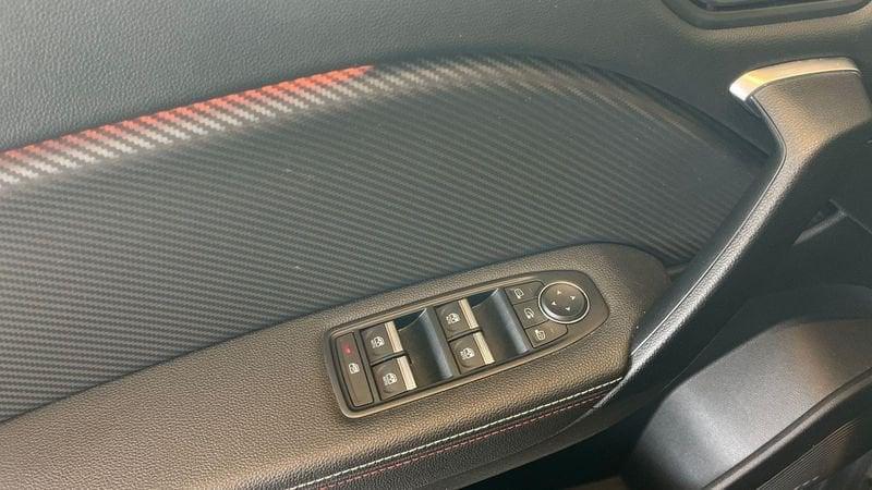 Renault Captur E-Tech plug-in hybrid 1.6 PHEV E-TECH 117KW RS LINE