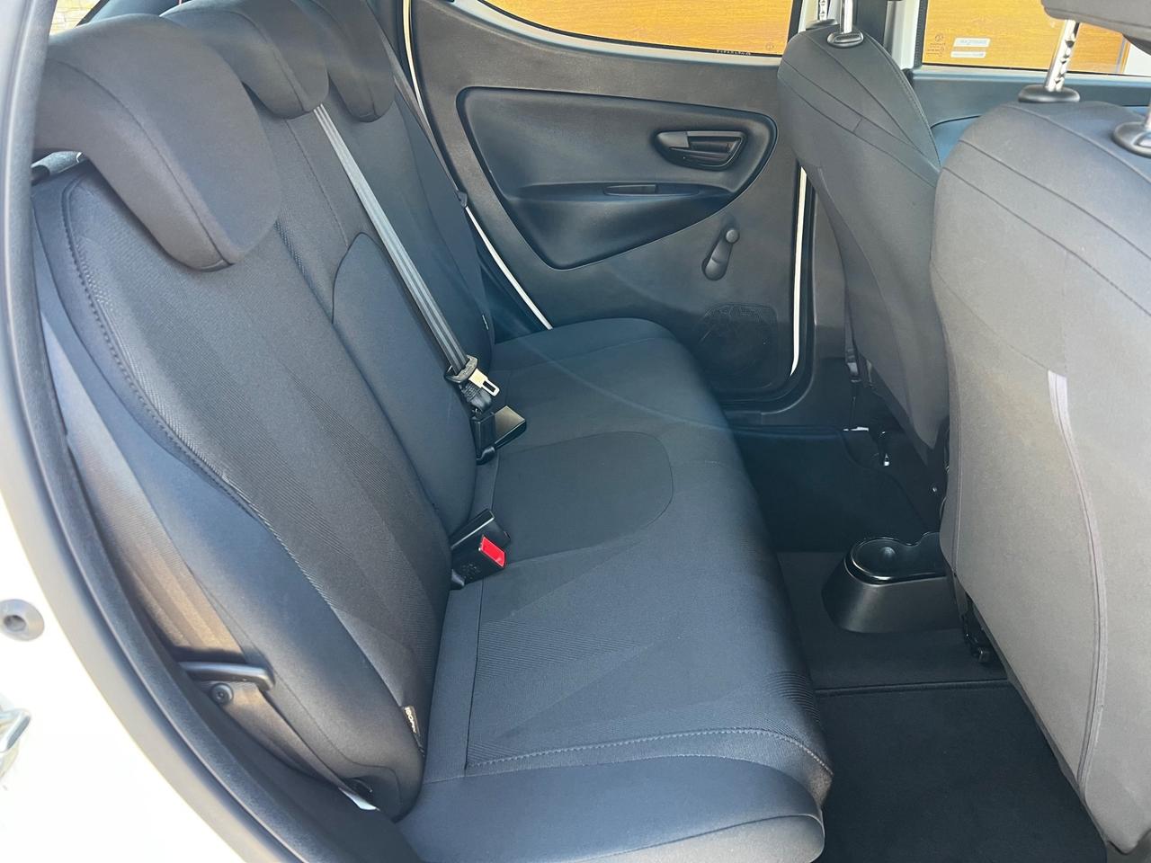 Lancia Ypsilon 1.2 69 CV 5 porte GPL Ecochic Gold CINGHIA APPENA FATTA