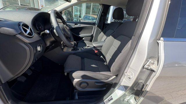MERCEDES-BENZ B 180 d Business X NEOPATENTATI UNICO PROPRIETARIO