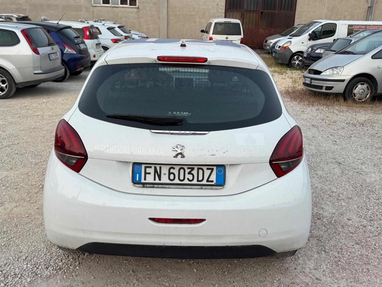 Peugeot 208 1.6BlueHdi 75cv VAN 2 Posti