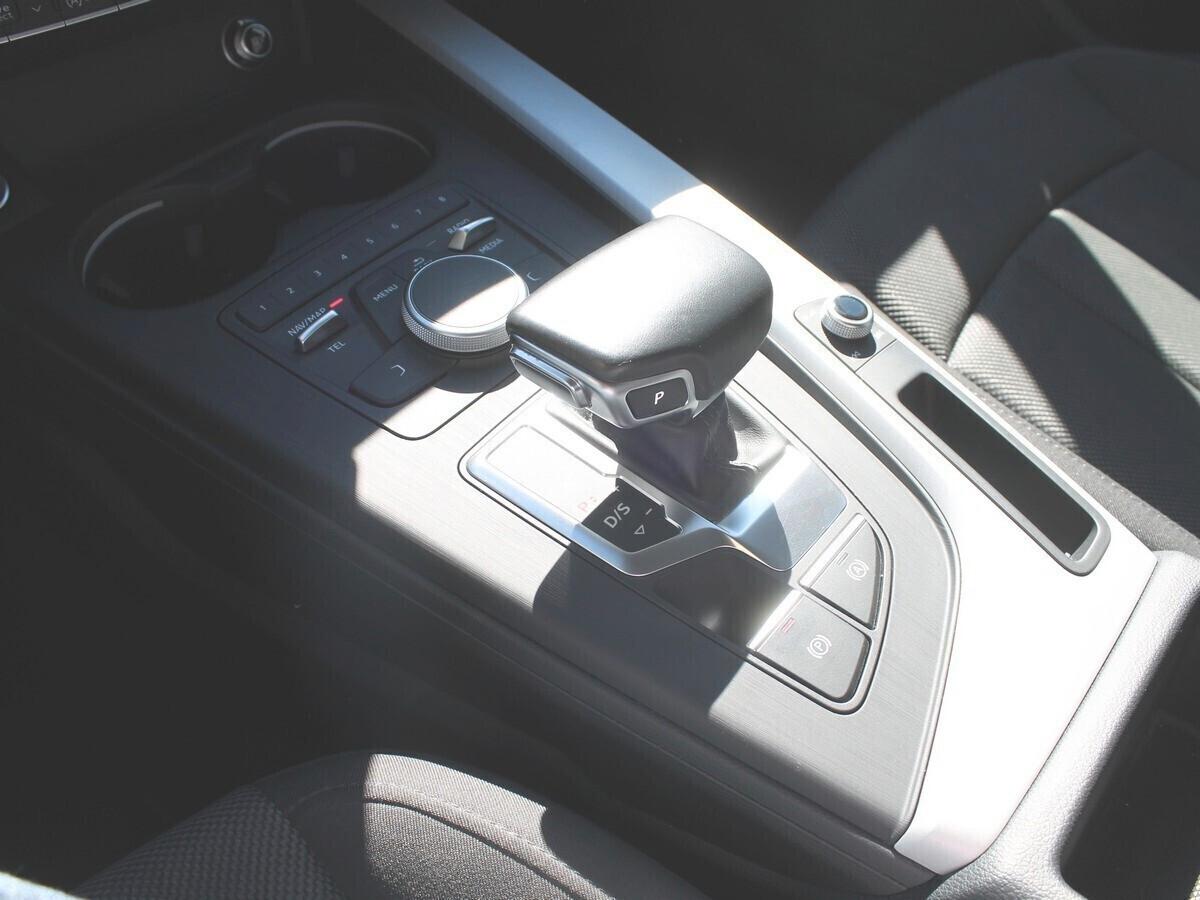 Audi A4 Avant 35TDI Stronic Led Cam PDC UNIPRO IVA DEDUCIB