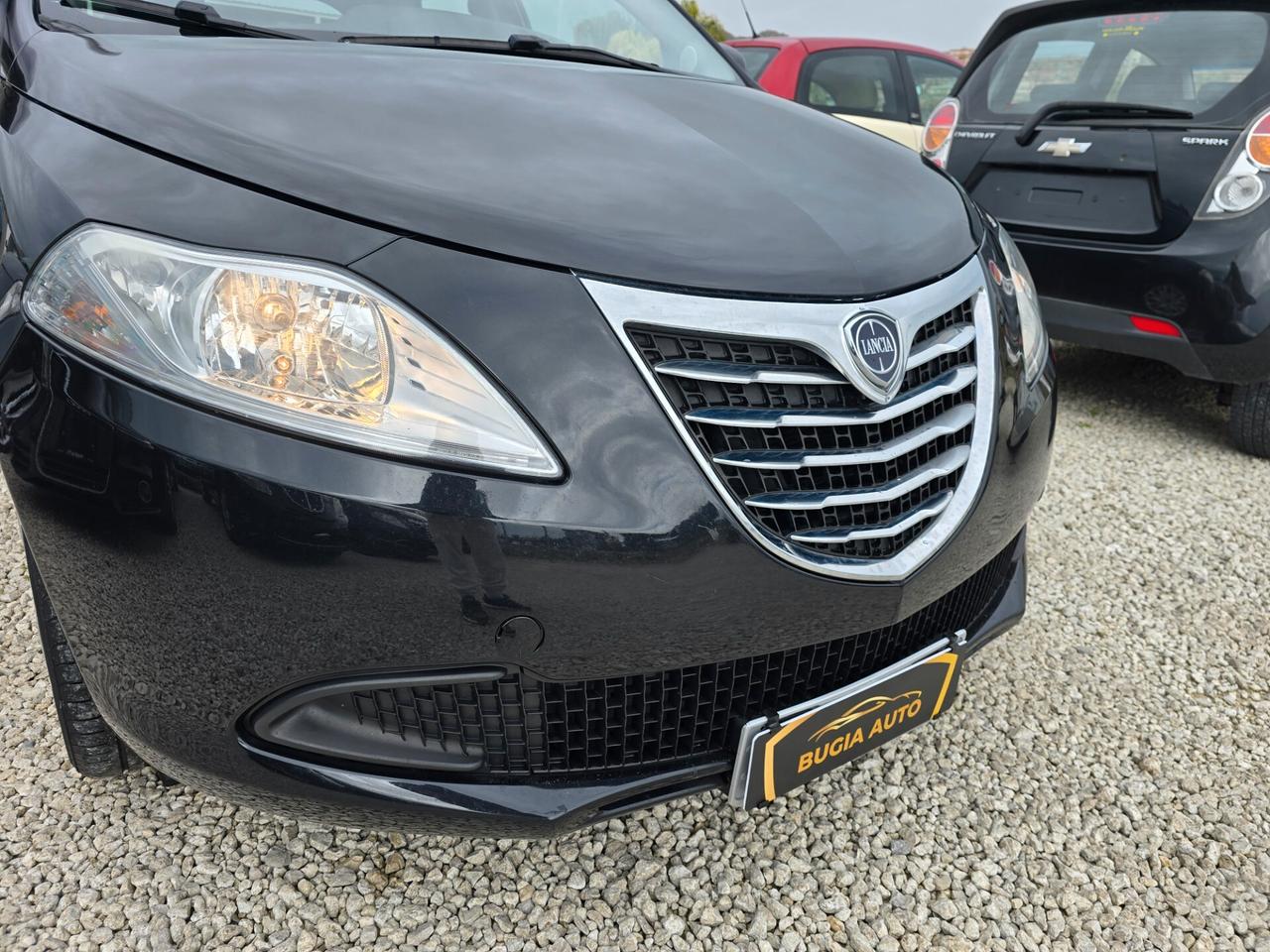 Lancia Ypsilon 1.2 69 CV 5 porte S&S Gold