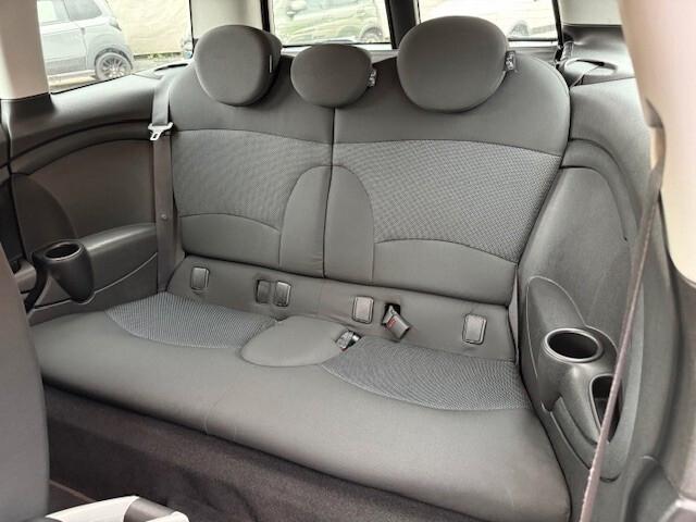 Mini Cooper D Clubman 1.6 16V