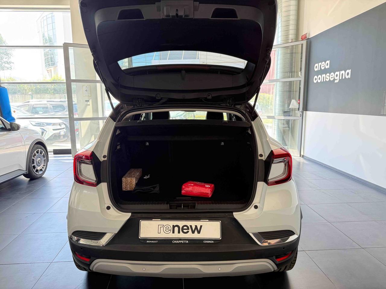 Renault Captur 1.6 e-tech hybrid intens 145cv auto