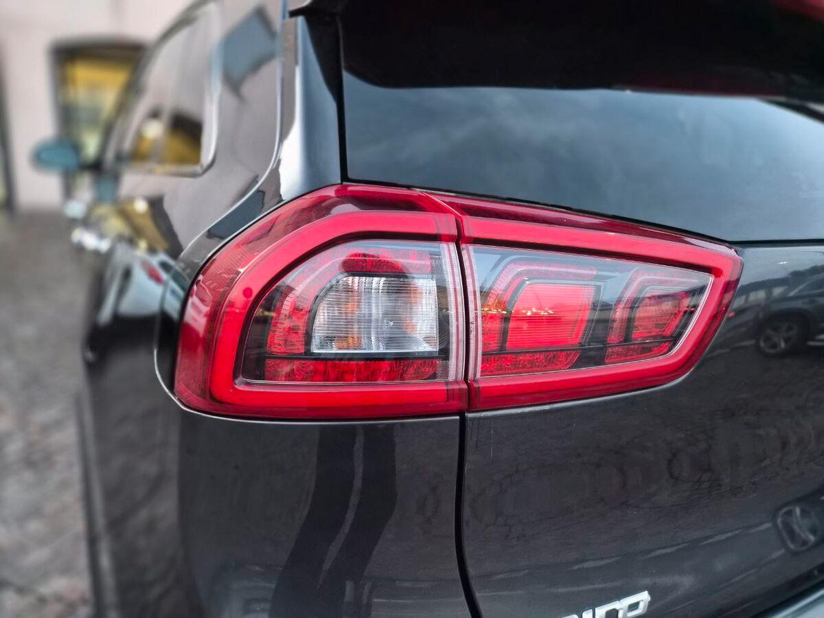 Kia Niro 1.6 gdi hev Style Adas Pack dct my18