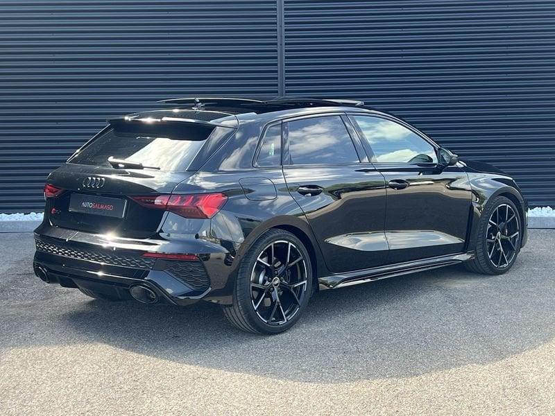 Audi RS 3 Sportback TFSI quattro S tronic 400 CV