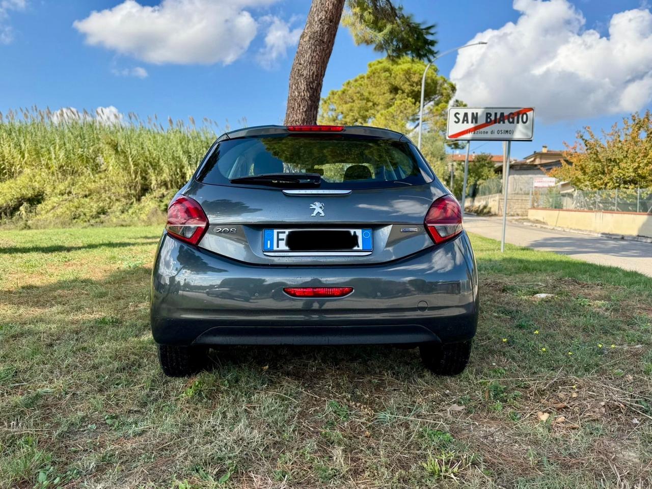 Peugeot 208 5porte 1.2 GPL benzina EURO6B
