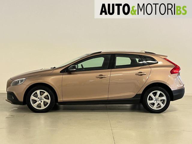 VOLVO V40 Cross Country D2 Business