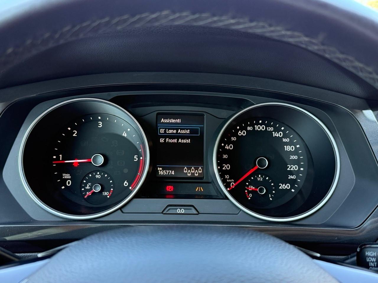 VW Tiguan Allspace 2.0 TDI DSG KEYLESS/CARPLAY/7POSTI