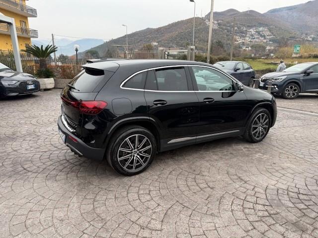 MERCEDES-BENZ EQA 250+ AMG Line Advanced Plus
