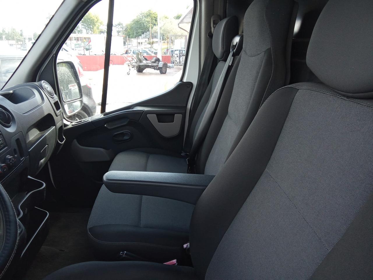 Nissan NV400 35 2.3 dCi 130CV COIMBENTATO Furgone