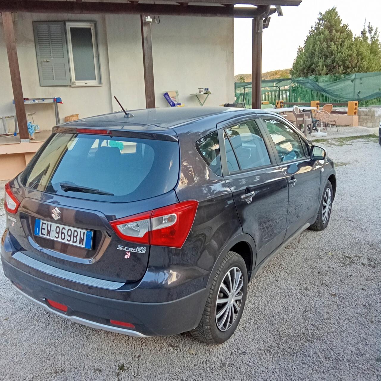 Suzuki S-Cross 1.6 DDiS Easy 014