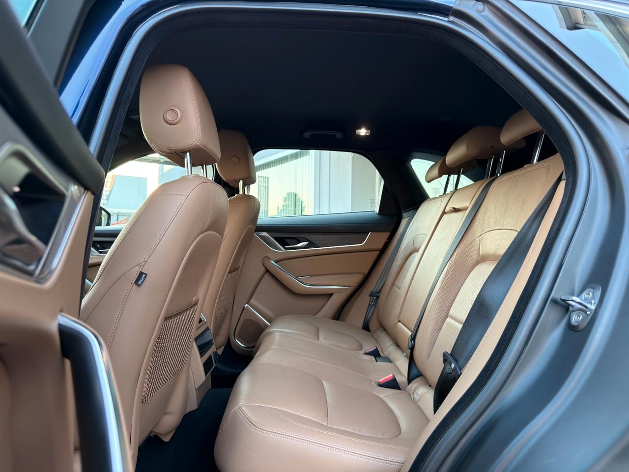 Jaguar F-Pace 2.0 D 204 CV AWD aut. SE