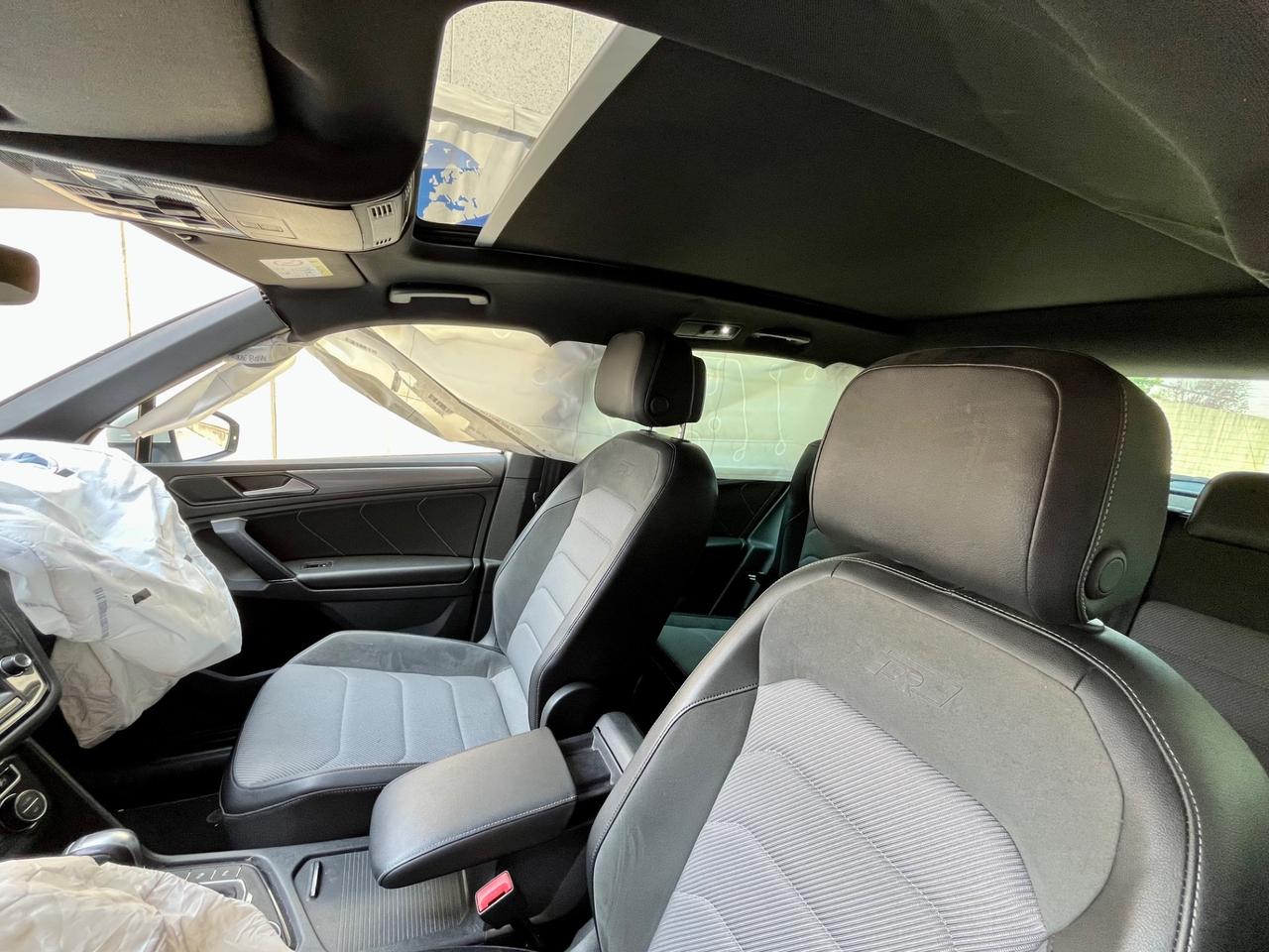 Volkswagen Tiguan 2.0 BiTDI SCR DSG 4MOTION Advanced R-Line BMT