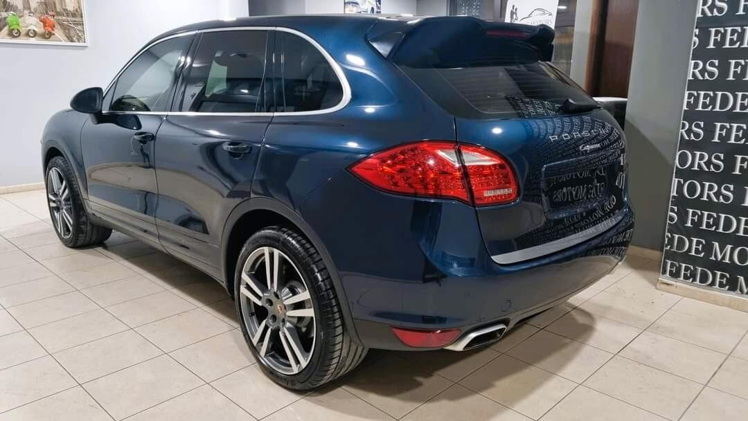Porsche Cayenne 3.0 245cv