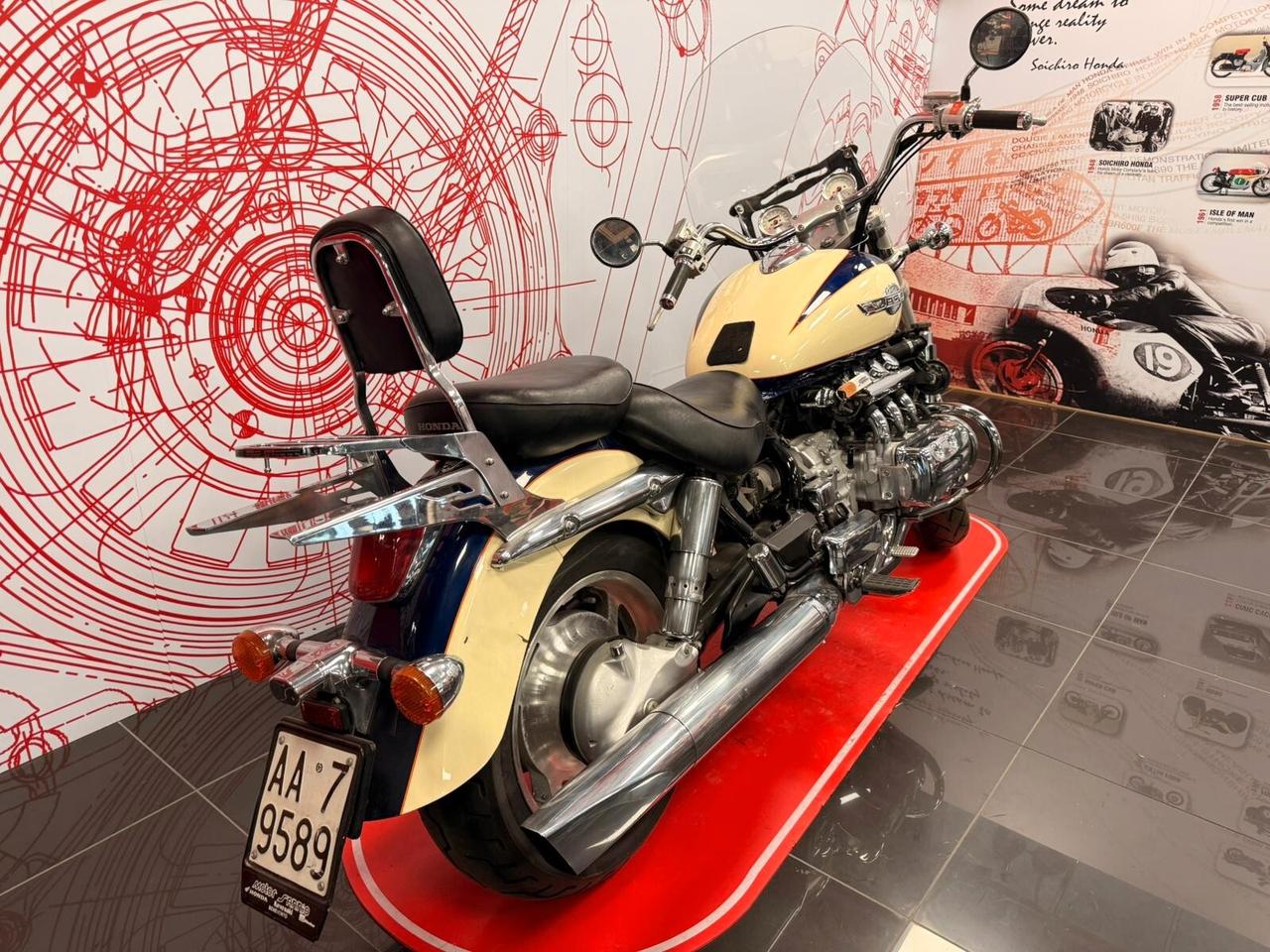 Honda F6 1500 C 1999
