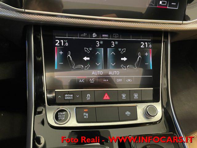 AUDI Q7 55TFSI e Hybrid PHEV 4X4 tiptronic Business PROMO