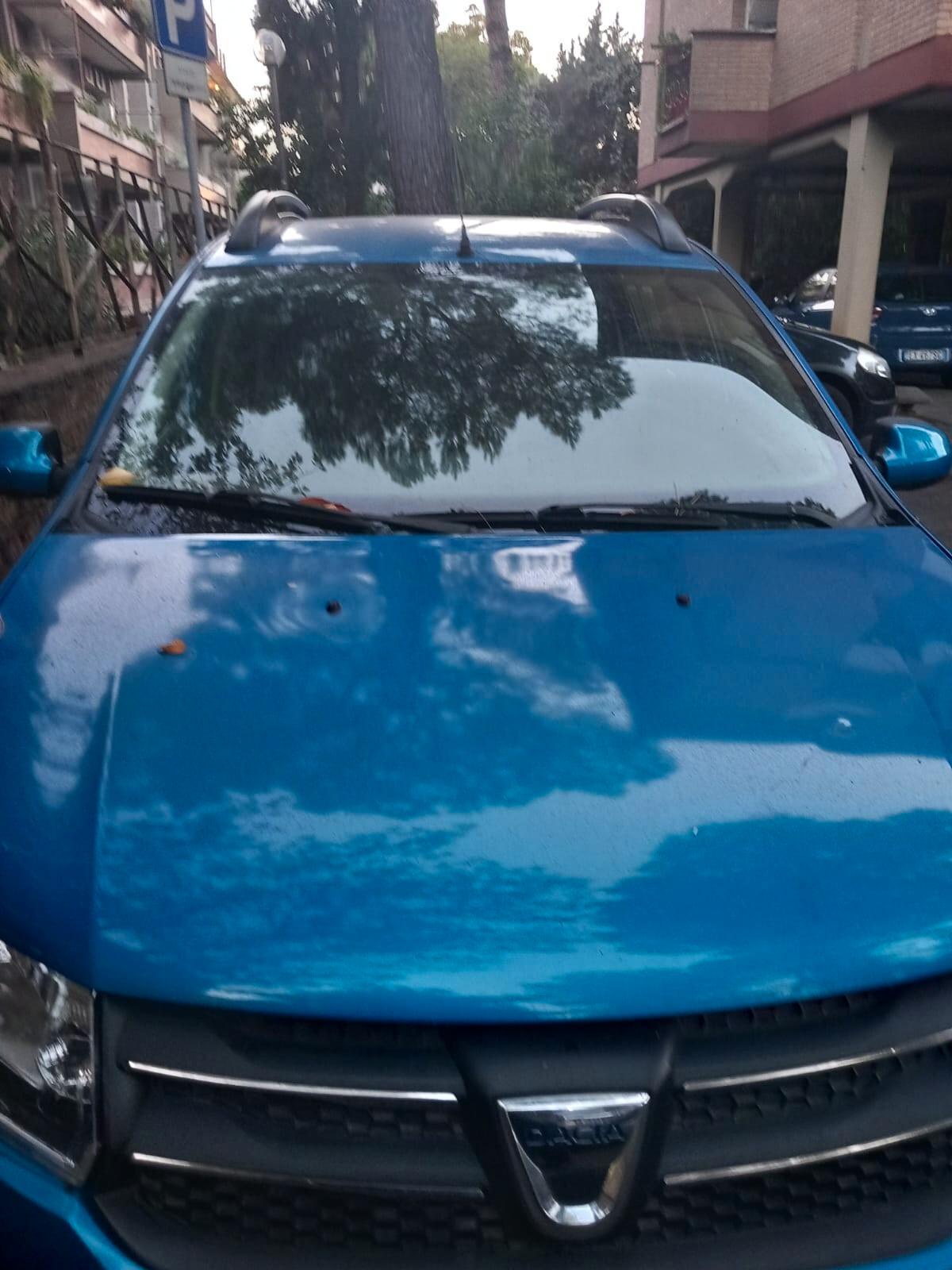 Dacia Sandero 900 TCe 90CV Lauréate - 2014